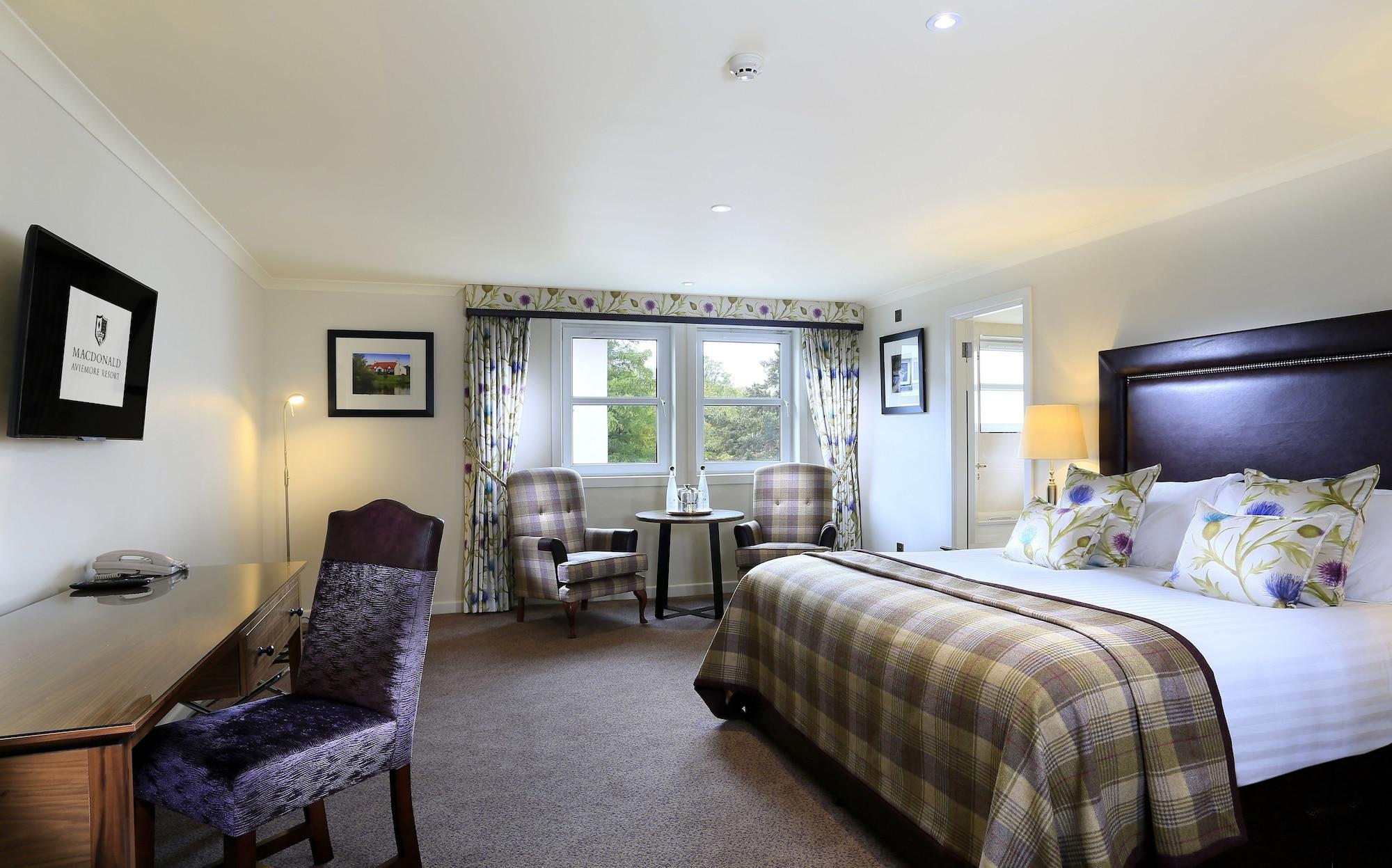 Macdonald Morlich Hotel At Macdonald Aviemore Resort Екстер'єр фото